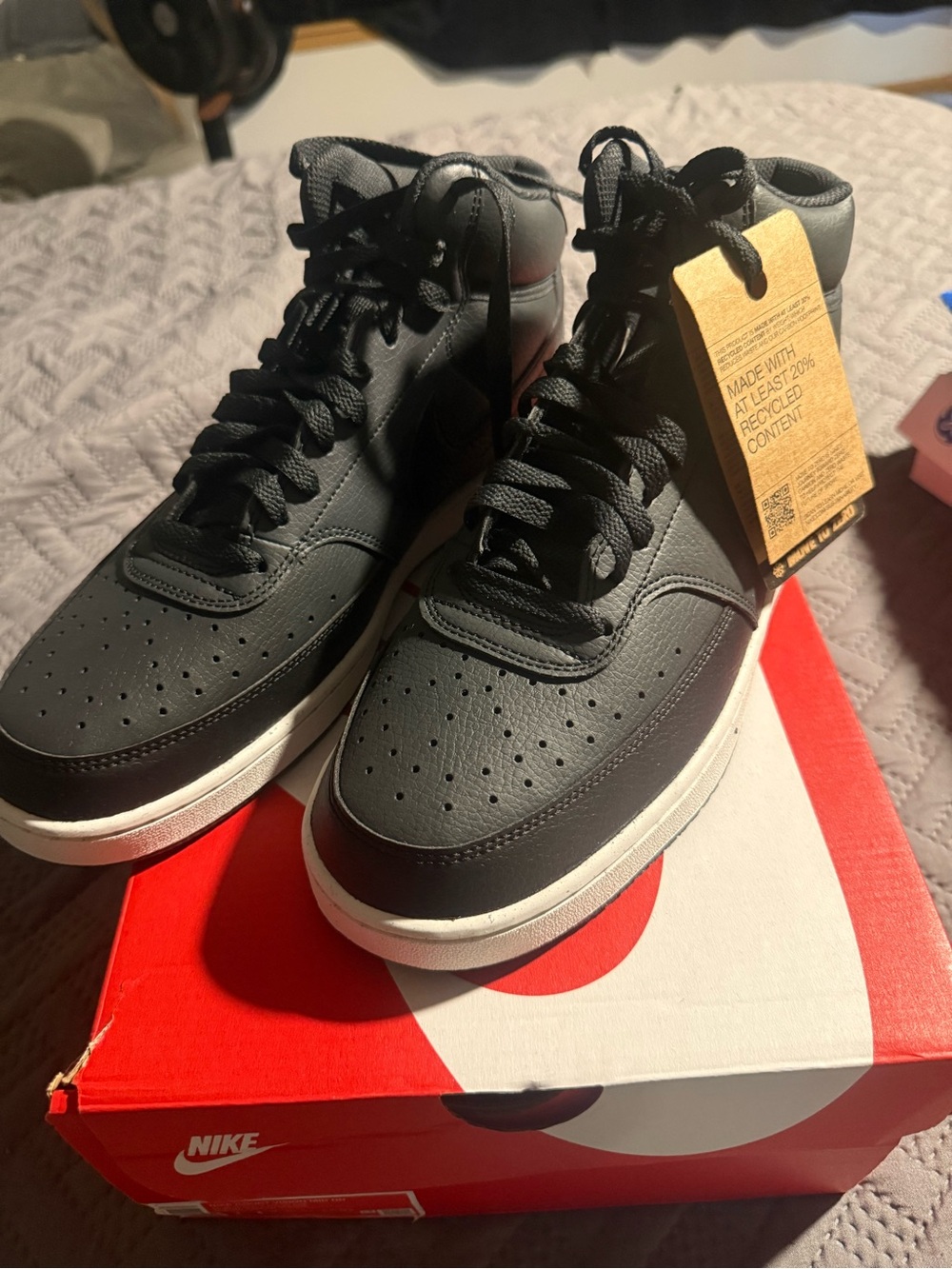 Nike Men's Mid-Top Sneakers in Dark Gray and Black